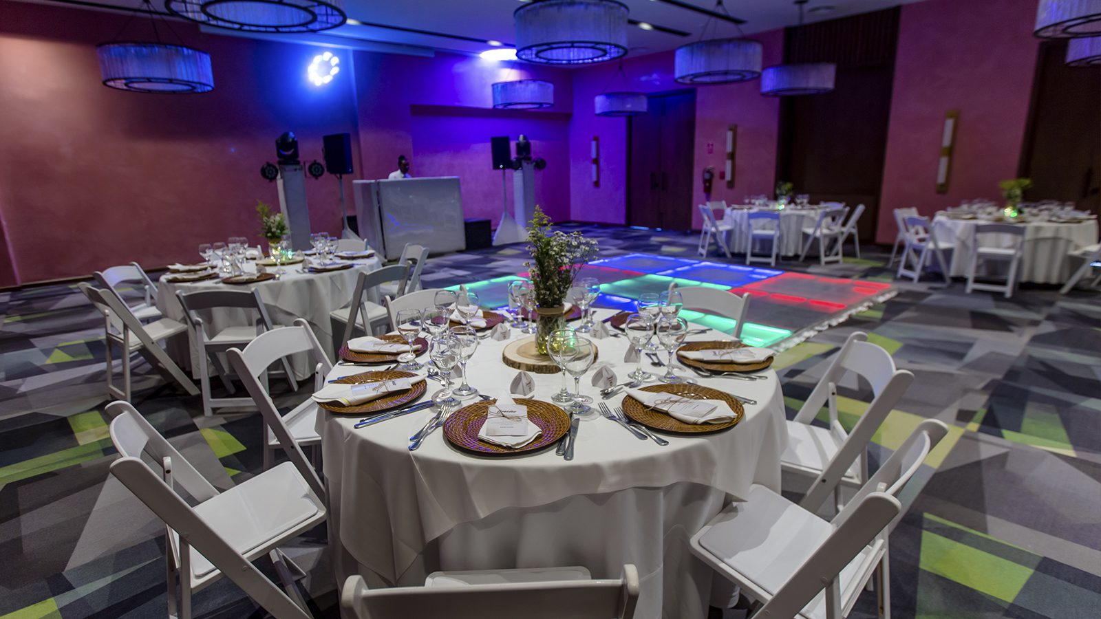 Eventos-Centro-de-convenciones-preparación-cumpleaños