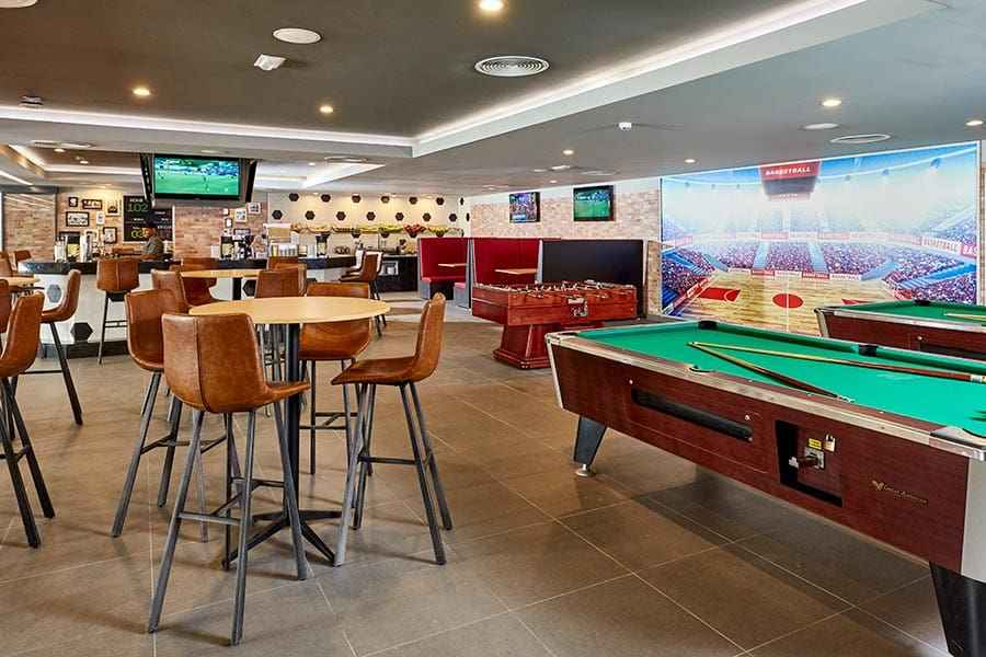 sport-bar-riu-punta-cana_tcm55-227387