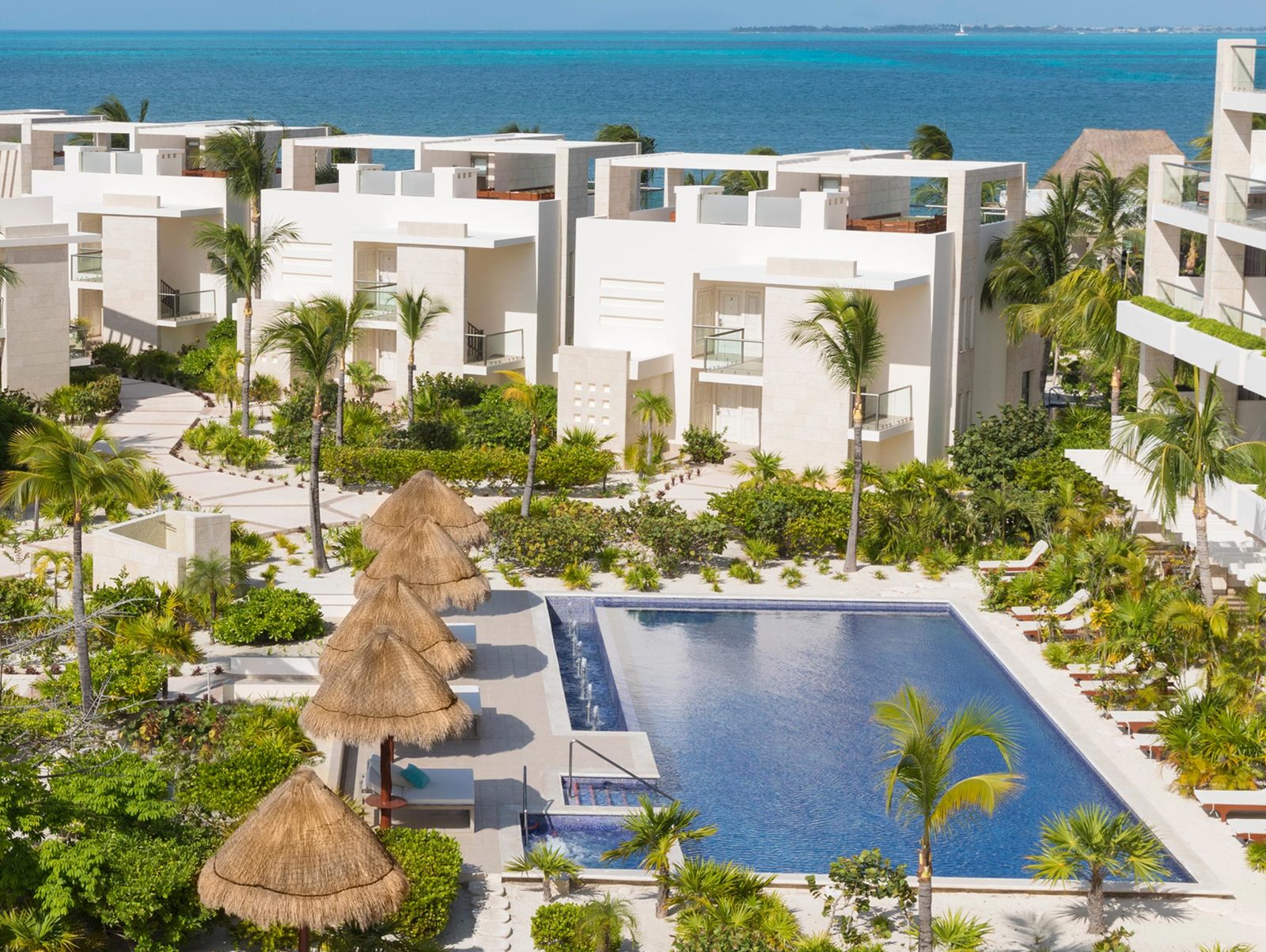 cancun-hotels-on-the-beach