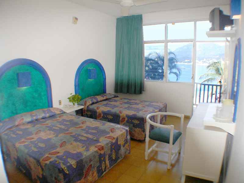 hotel-playa-de-santiago-habitacion-estandar-02