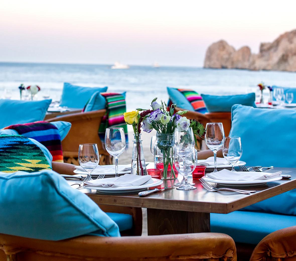 bed-breakfast-package-at-cabo-san-lucas-hotel-top