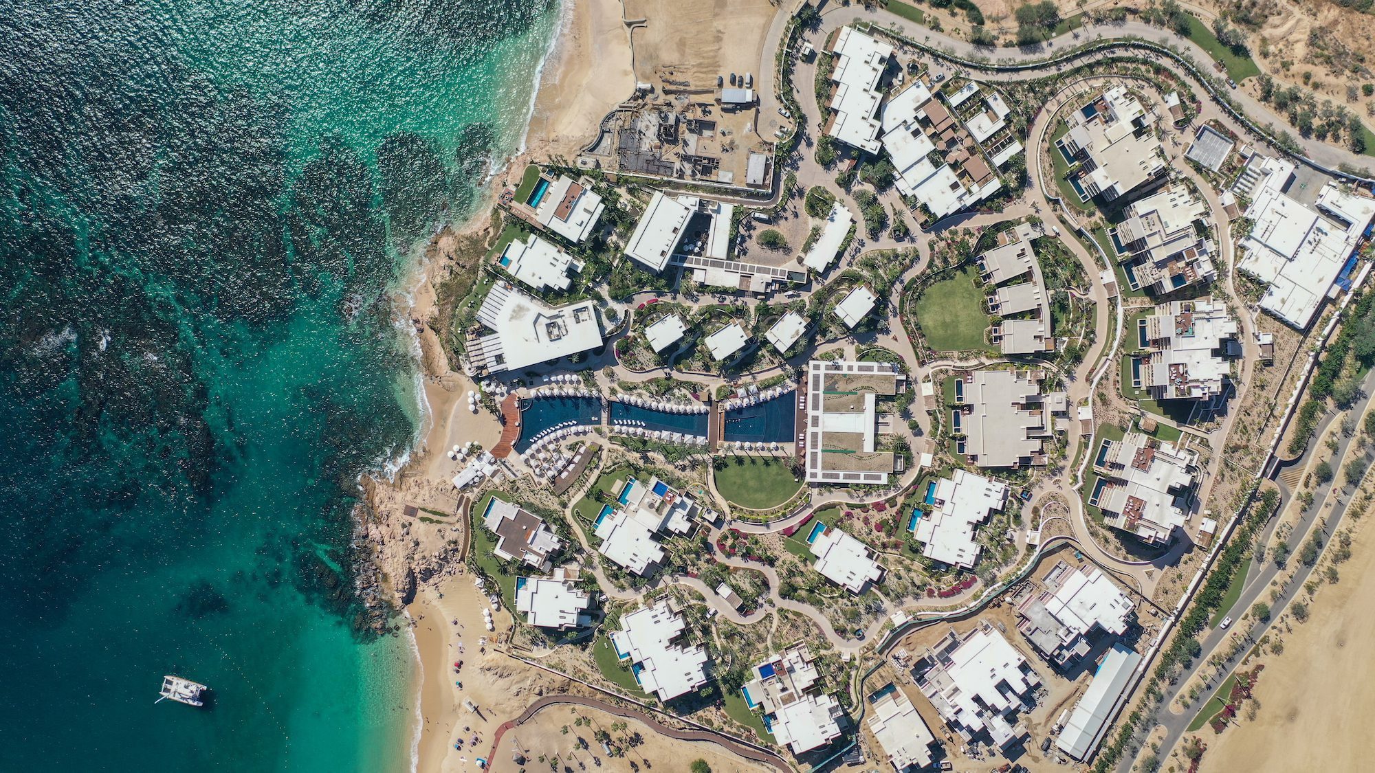 cbr-gallery-resort-aerial-resortview