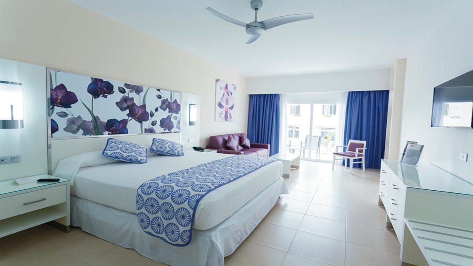 room-riu-playacar-3_tcm55-225017