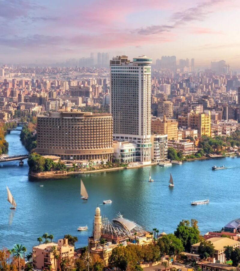 Faraones y Fiestas: Spring Break en Egipto - Desde Miami