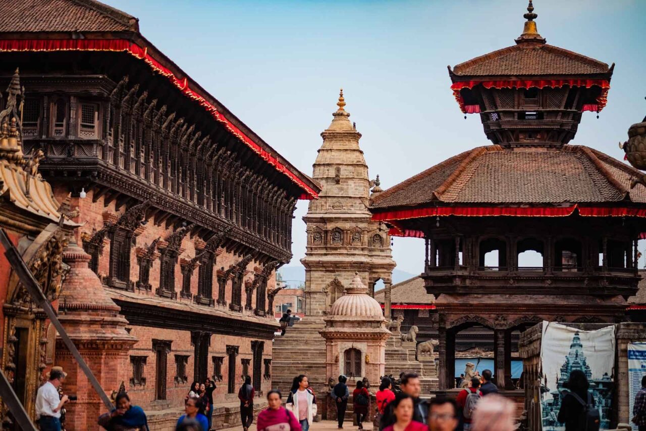 https://travelonica.com/wp-content/uploads/2024/09/bhaktapur-durbar-square-1280x853.jpg