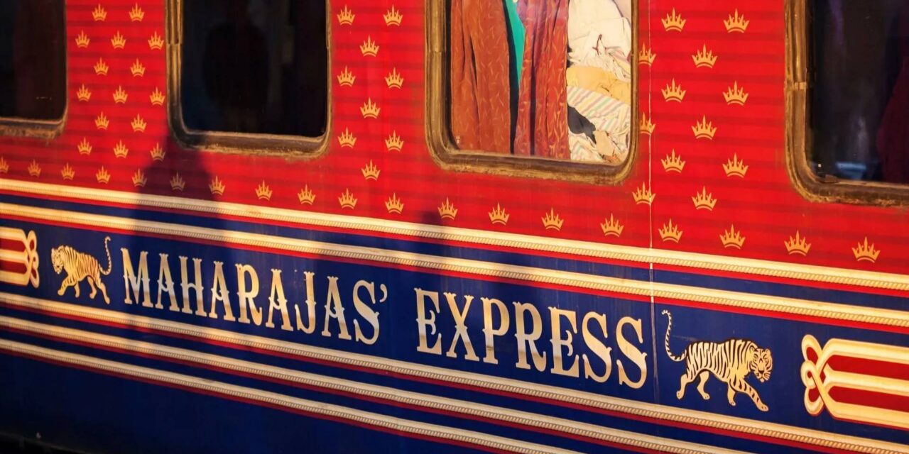 MAHARAJAS EXPRESS ROYAL INDIAN TRAINS INDIAN PANORAMA TOUR